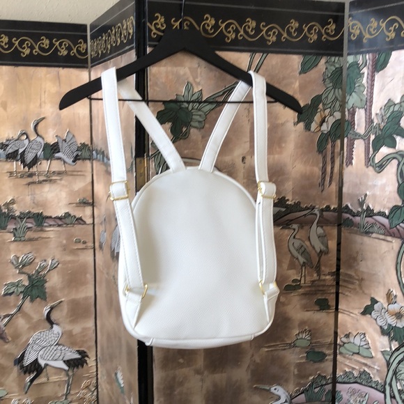 Liz Claiborne…Quilted Mini back pack - Picture 2 of 6